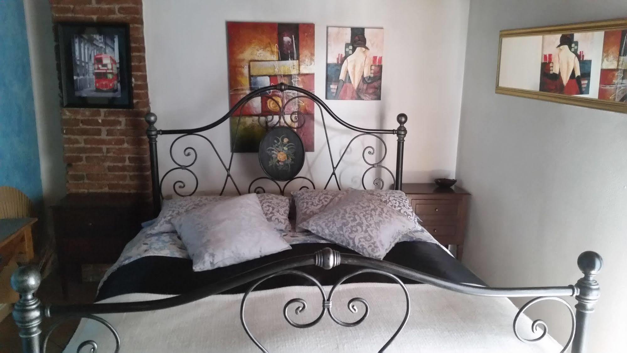 La Cascina Di Alice Bed & Breakfast Castiglione Delle Stiviere Exterior photo
